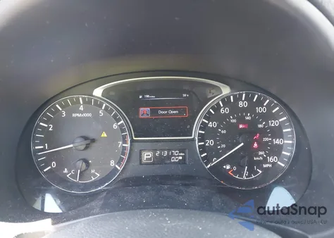 2014 Nissan Altima 2.5/2.5 S/2.5 Sl/2.5 Sv z USA, uszkodzony, nr VIN 1N4AL3AP2EC275700